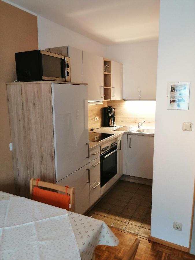 Ferienwohnung Jenny Schruns Bagian luar foto
